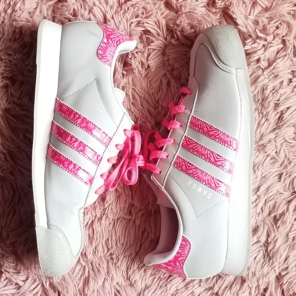 Women's Adidas Samoa